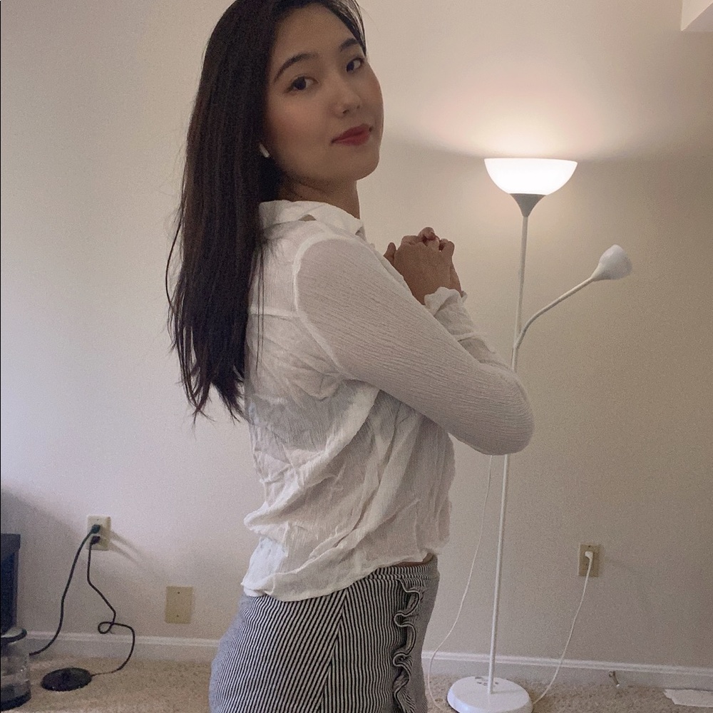 Cute blouse